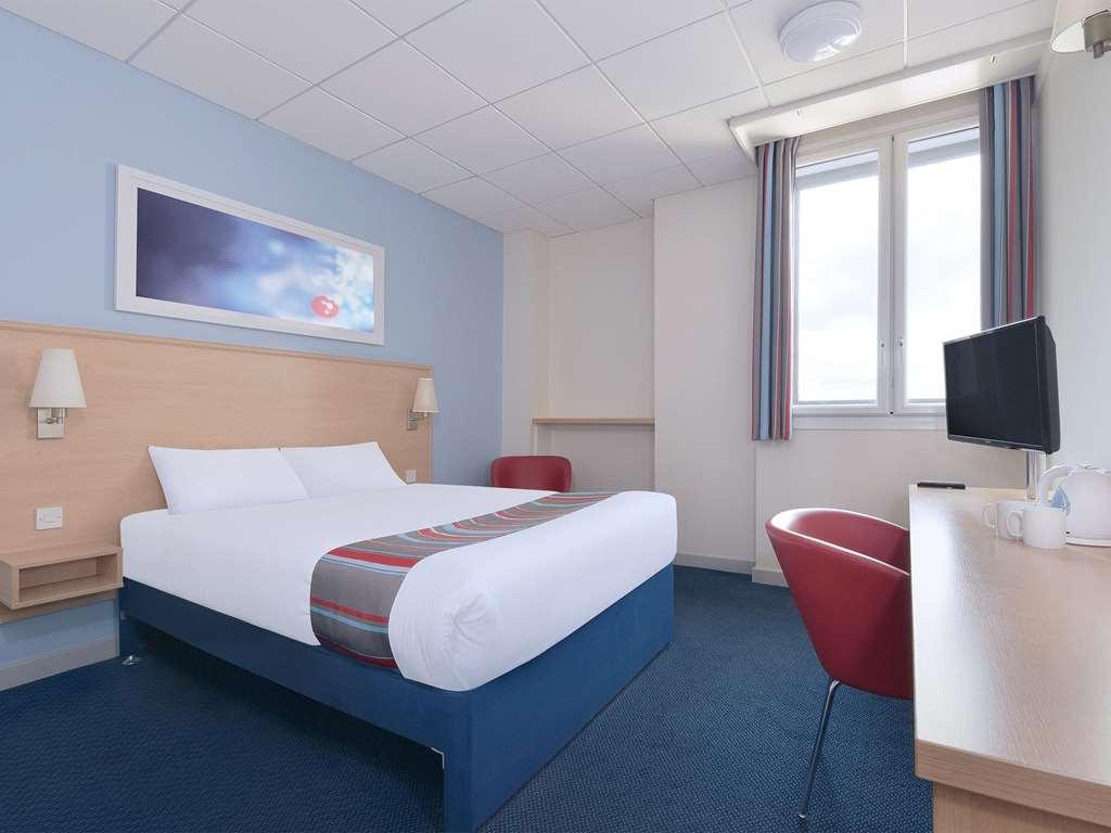 Travelodge บาซิลดอน ห้อง รูปภาพ