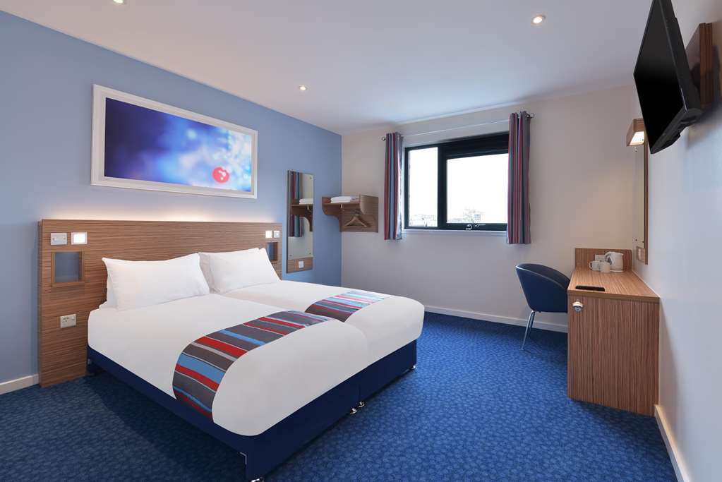Travelodge บาซิลดอน ห้อง รูปภาพ
